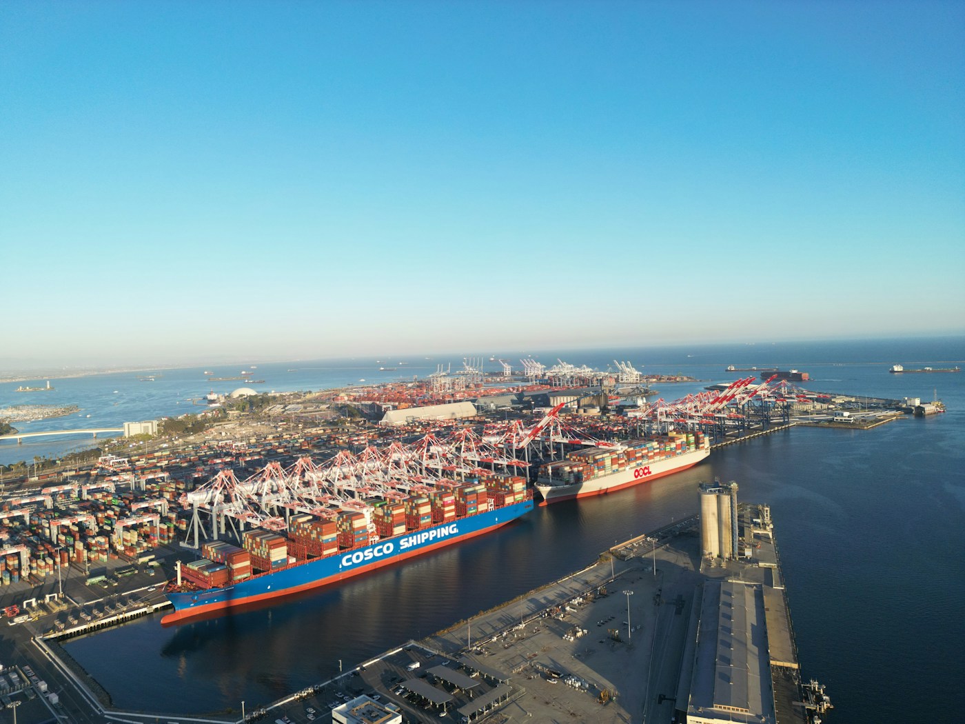 A cargo ship carrying containers between countries